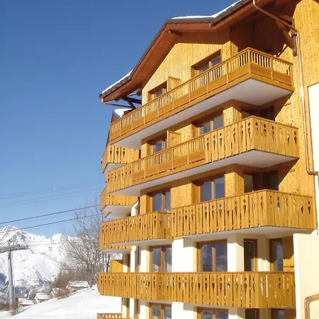 Lagrange L'arollaie Apart-hotel 4*